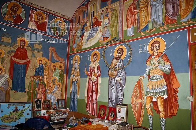 Айдемирски манастир - Стенописите в църквата (Снимка 6 от 11)
