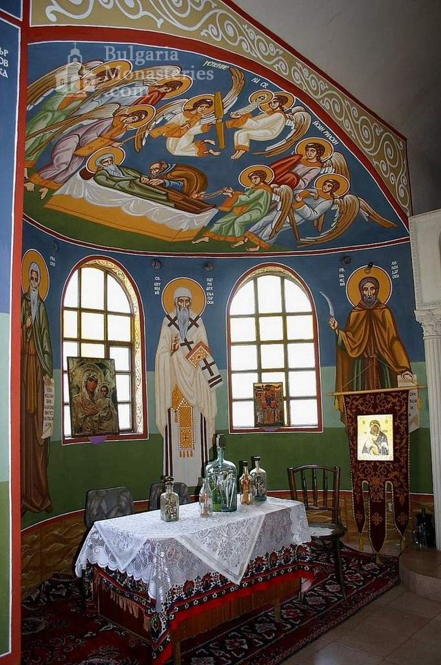Айдемирски манастир - Стенописите в църквата (Снимка 9 от 11)