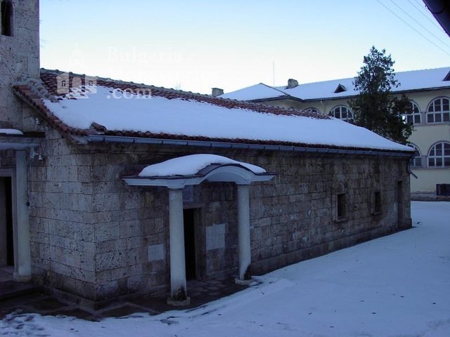 Баткунски манастир - Входът на църквата (Снимка 17 от 23)
