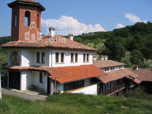 Чекотински манастир - Комплексът (Снимка 2 от 17)