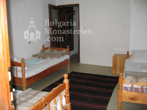 Чекотински манастир - Стаите за гости (Снимка 15 от 17)