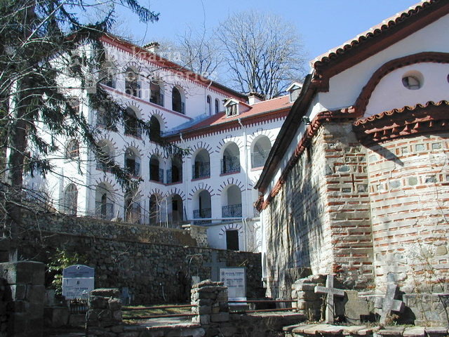 Драгалевски манастир (Снимка 1 от 22)