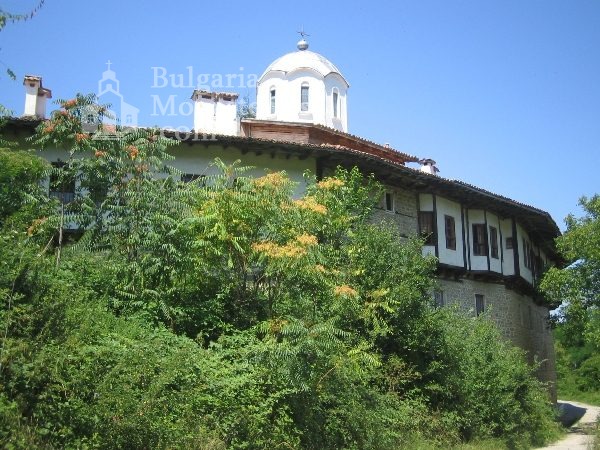 Къпиновски манастир (Снимка 12 от 20)