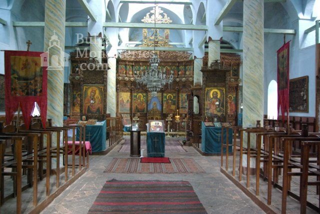 Лопушански манастир - Вътрешността на църквата (Снимка 21 от 23)