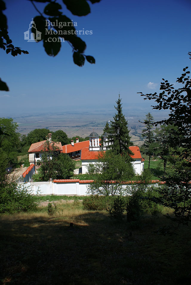 Лозенски манастир - Комплексът (Снимка 10 от 15)