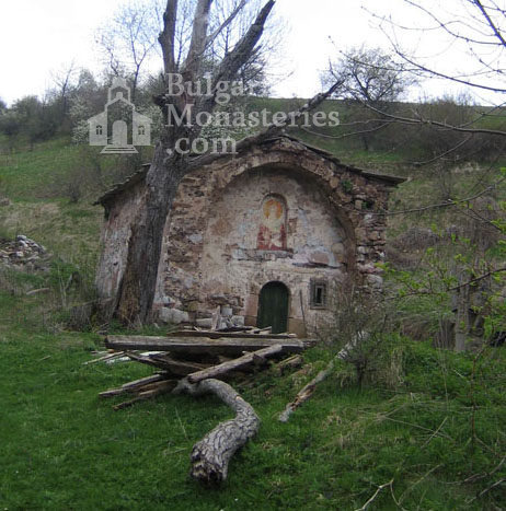 Маломаловски манастир - Църквата 