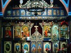 Мердански манастир - Иконостасът в църквата