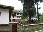 Осеновлашки манастир - Манастирският вход