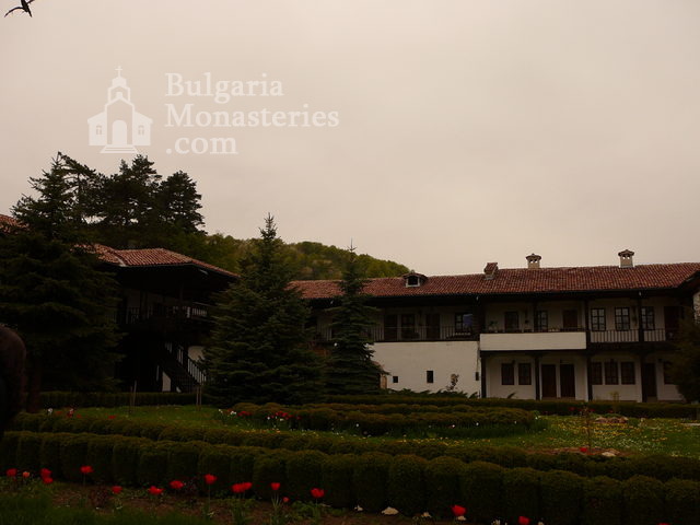 Соколски манастир (Снимка 26 от 40)