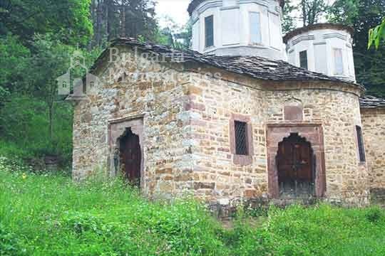 Тетевенски манастир - Църквата 
