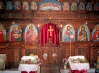 Златарски манастир - Иконостасът в църквата
