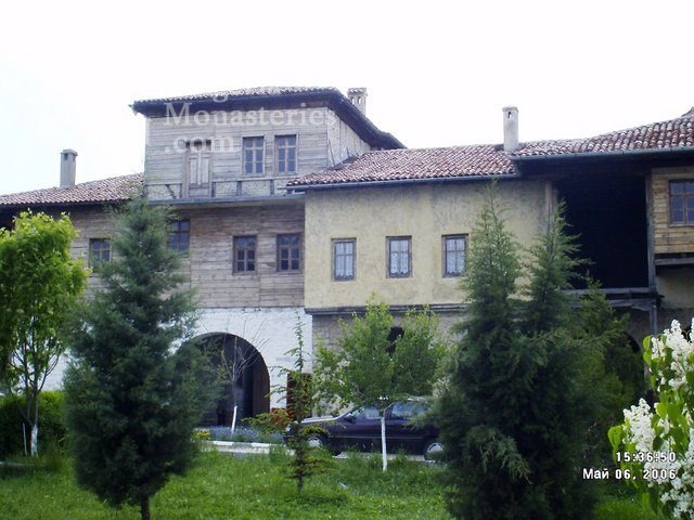 Arapovski Monastery “St. Nedelya” - Residential building (Picture 2 of 27)