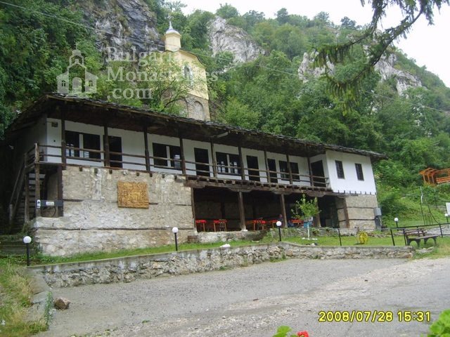 Cherepish Monastery 