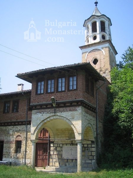 Plakovski Monastery - The monastery complex with the bell tower (Picture 10 of 12)