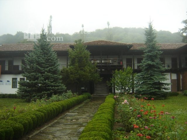 Sokolski Monastery (Picture 7 of 40)