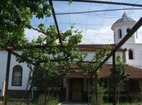 Баткунски манастир - Лозницата в двора