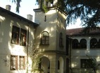 Белащински манастир - Жилищните сгради