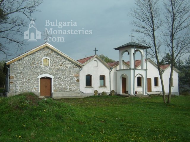 Букоровски манастир (Снимка 1 от 10)
