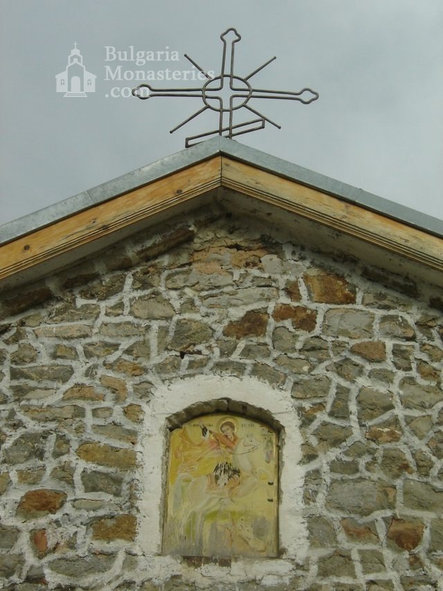 Букоровски манастир - Иконата на Св. Георги на входа на църквата (Снимка 8 от 10)