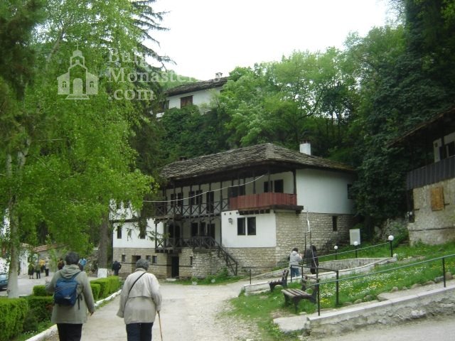 Черепишки манастир - Комплексът (Снимка 4 от 29)