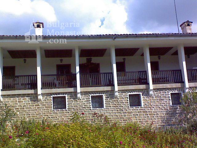 Чирпански манастир  - Новата жилищна сграда (Снимка 7 от 30)