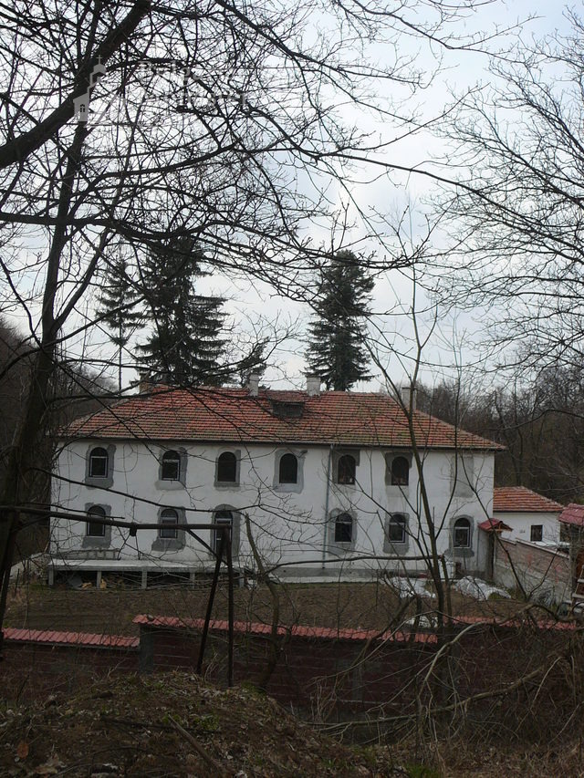 Дивотински манастир (Снимка 1 от 16)
