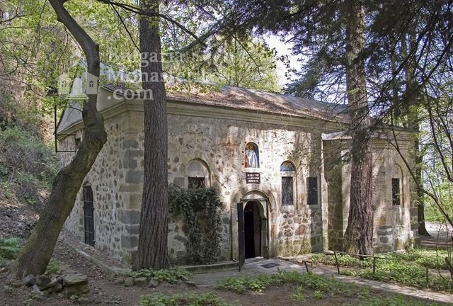 Горнобански манастир - Църквата 