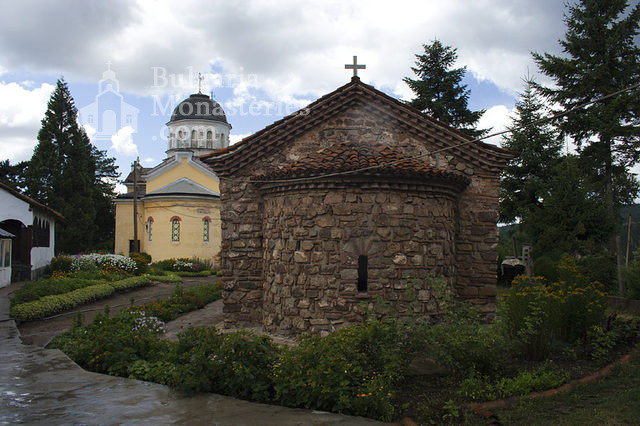 Кремиковски манастир - Двете църкви (Снимка 6 от 29)