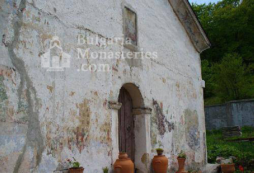 Лозенски манастир - Църквата 