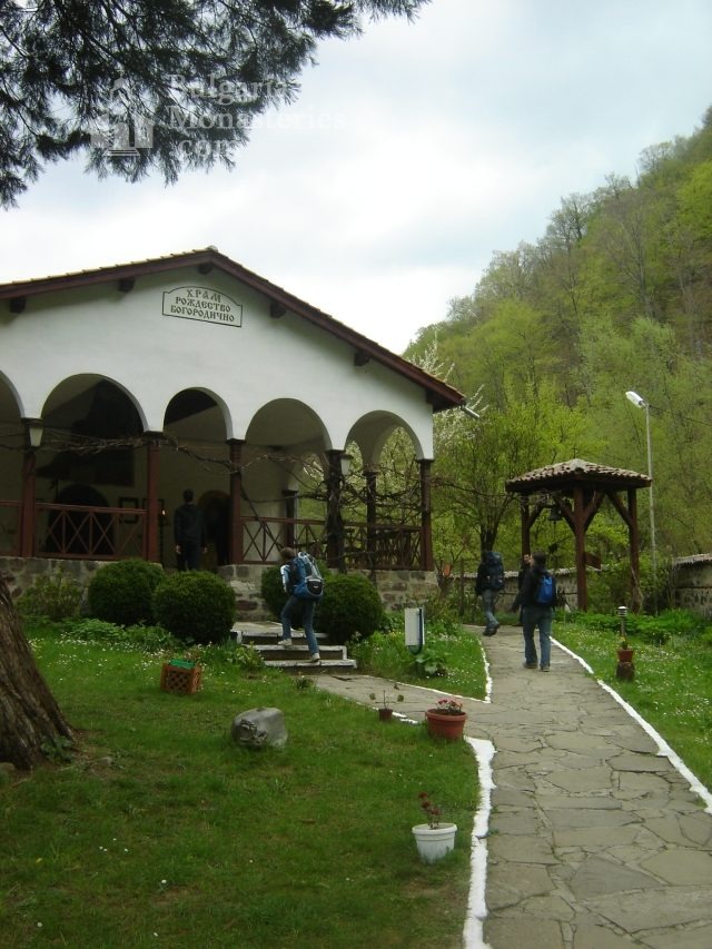 Осеновлашки манастир - Църквата  (Снимка 6 от 27)