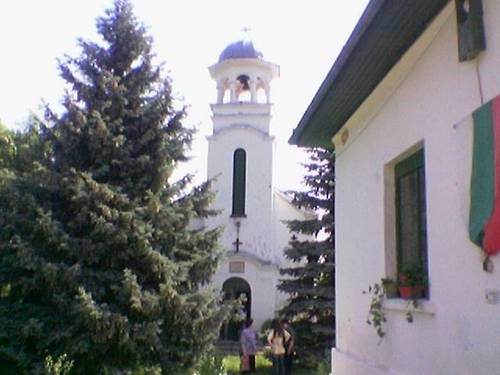 Раковишки манастир (Снимка 2 от 3)