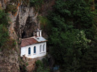 Разбоишки манастир - Скалната църква "Въведение Богородично"