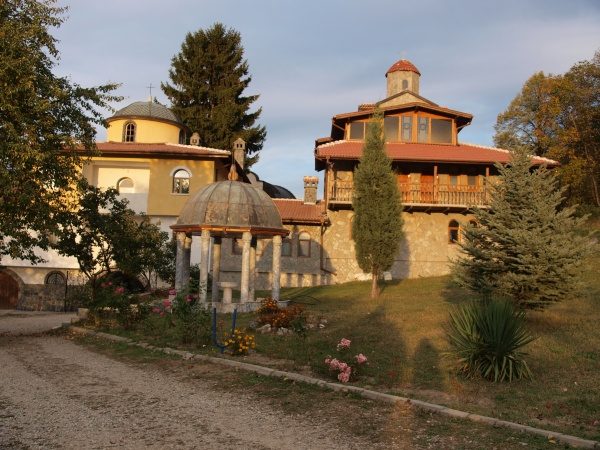 Ресиловски манастир (Снимка 26 от 29)