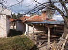 Смолянски манастир - Вътрешен двор и жилищни сгради