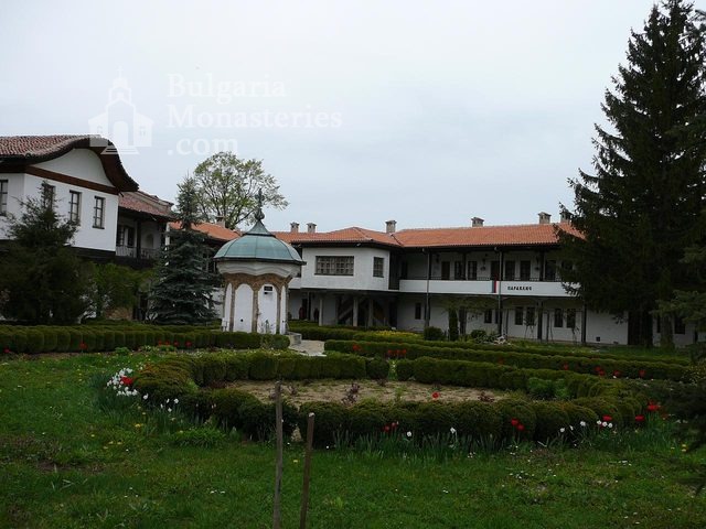 Соколски манастир (Снимка 12 от 40)