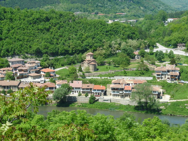 Bulgarian monasteries tour - Arbanassi village (Picture 9 of 31)