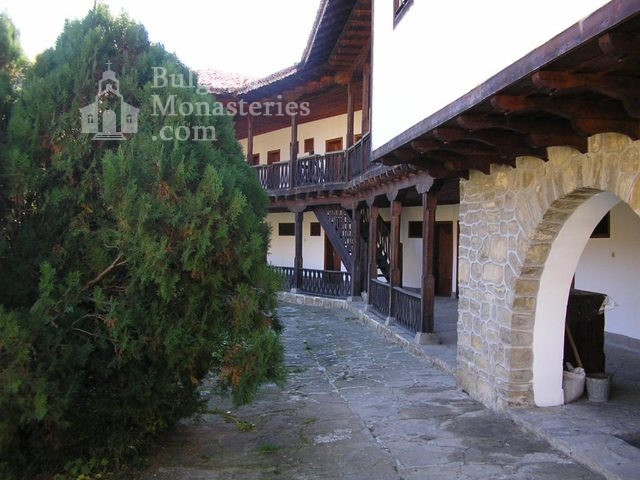 Kilifarevo Monastery (Picture 14 of 23)